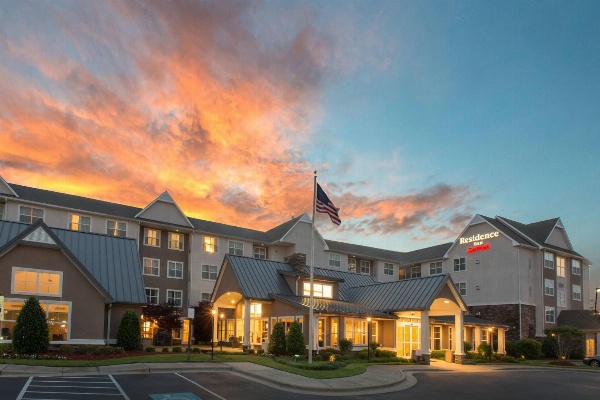 Residence Inn by Marriott Fayetteville Cross Creek image 2